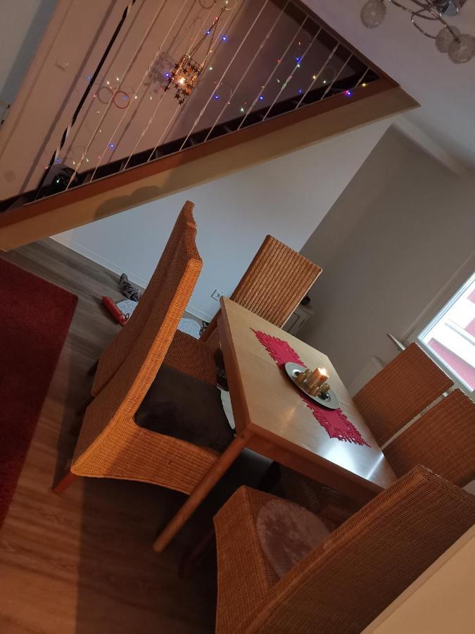 Privates Zimmer In Ruhiger Lage Heidenheim-Steinheim Am Albuch Εξωτερικό φωτογραφία