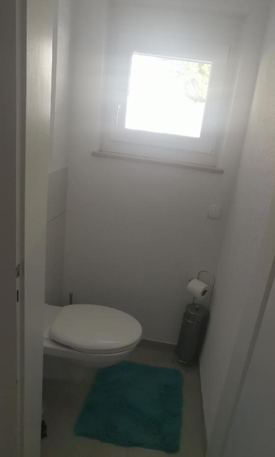 Privates Zimmer In Ruhiger Lage Heidenheim-Steinheim Am Albuch Εξωτερικό φωτογραφία